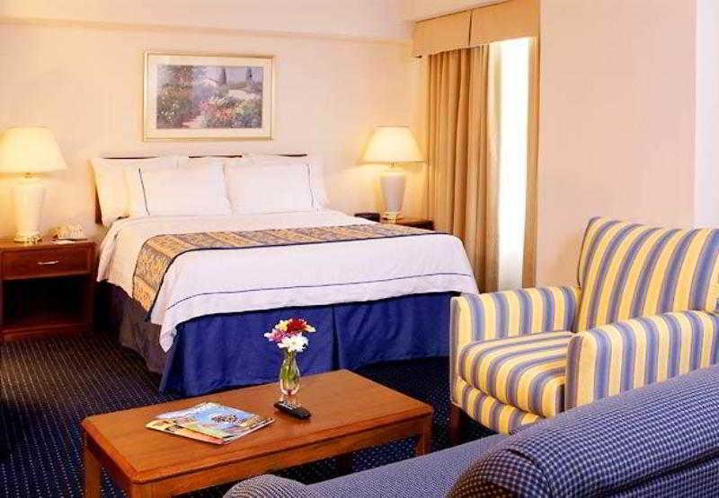 Residence Inn Columbus Worthington מראה חיצוני תמונה