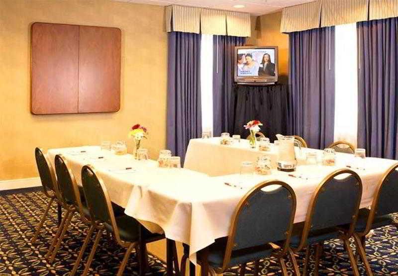 Residence Inn Columbus Worthington מראה חיצוני תמונה